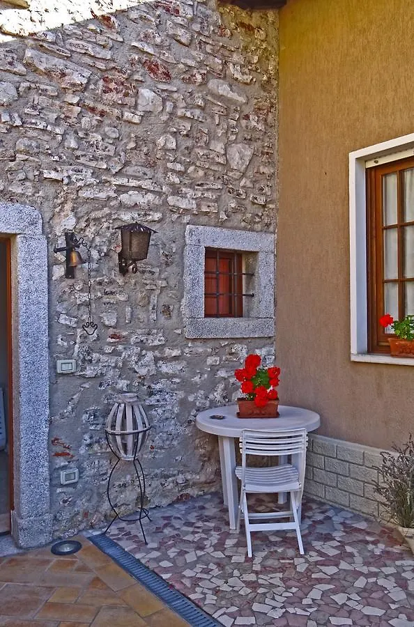 شقة Casa Belvedere Garden By Gardadomusmea Tremosine